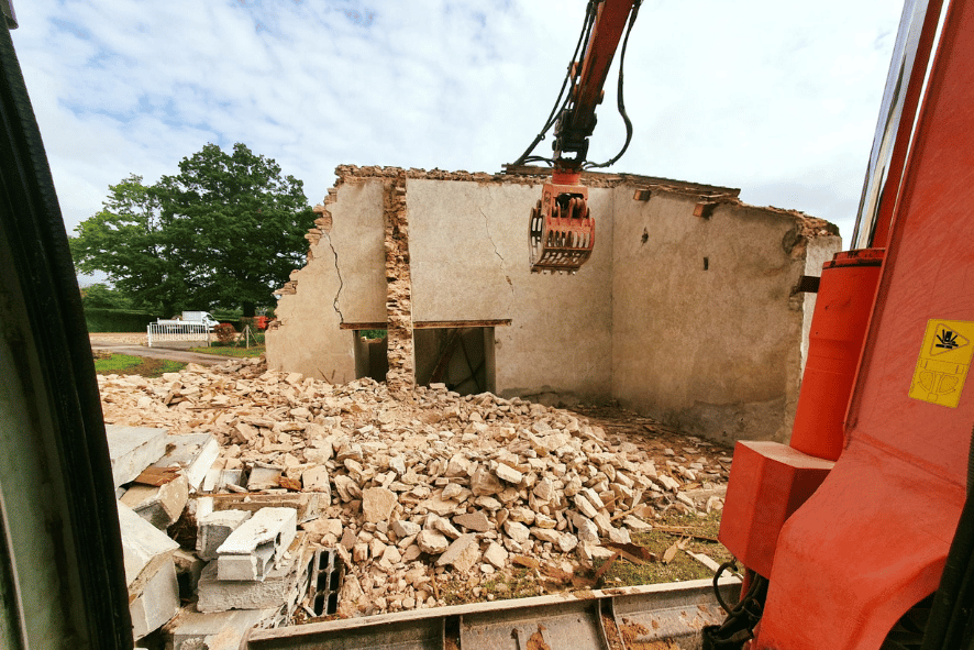 demolition batiment cluny